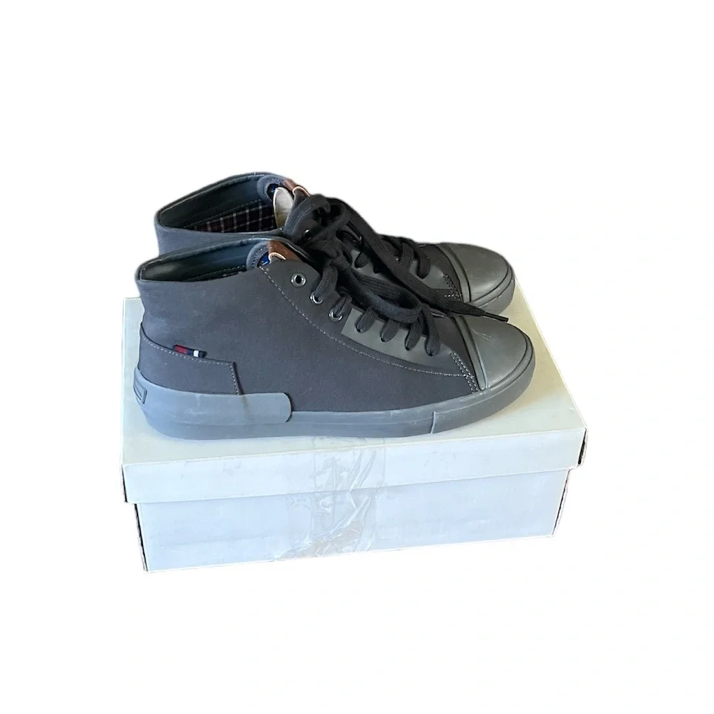 Ben Sherman Jim Chukka Boots